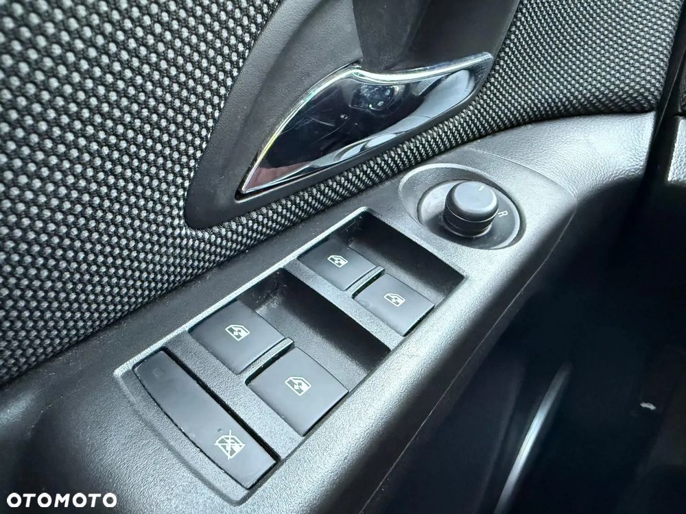 Chevrolet Cruze 2.0 LTZ - 23