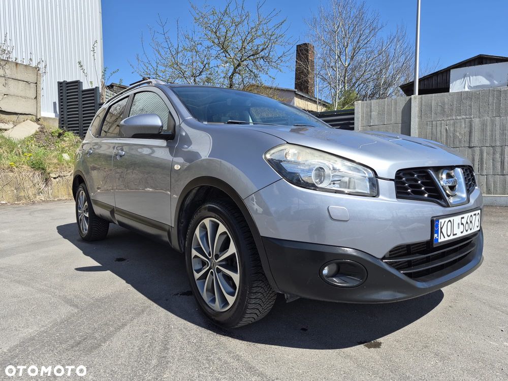 Nissan Qashqai+2 2.0 dCi DPF 4x4 tekna - 2