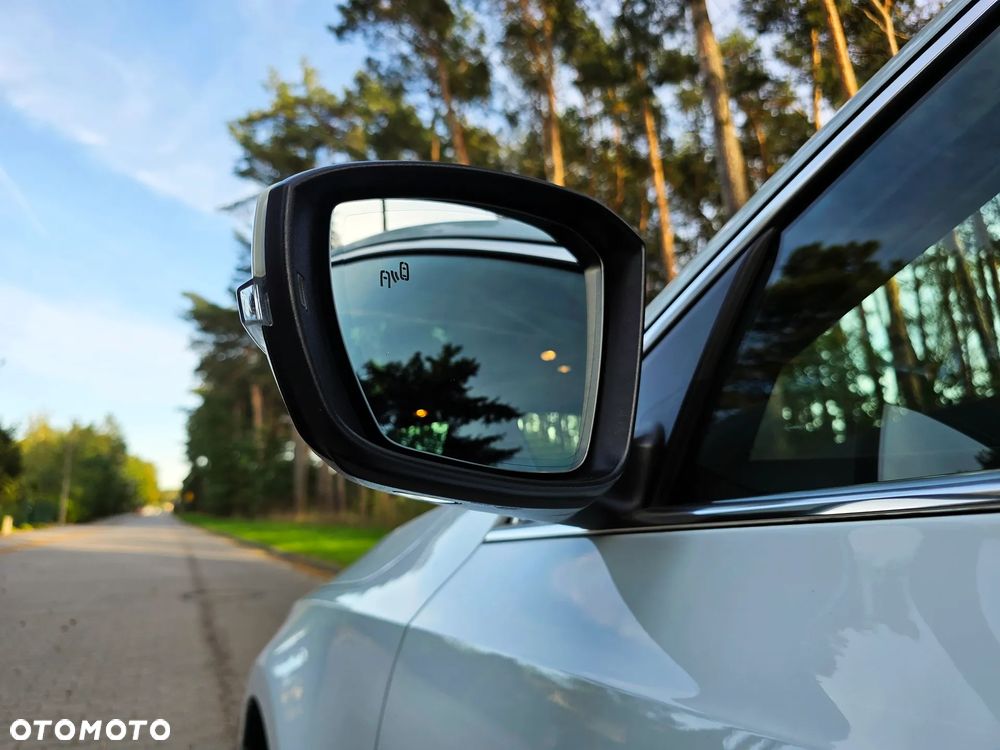 Skoda Octavia 2.0 TDI DSG Premium Edition - 28