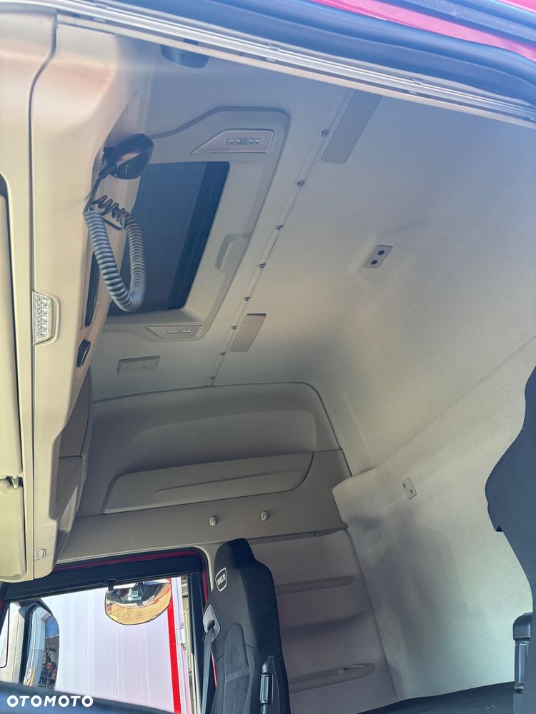 Iveco S Way - 12