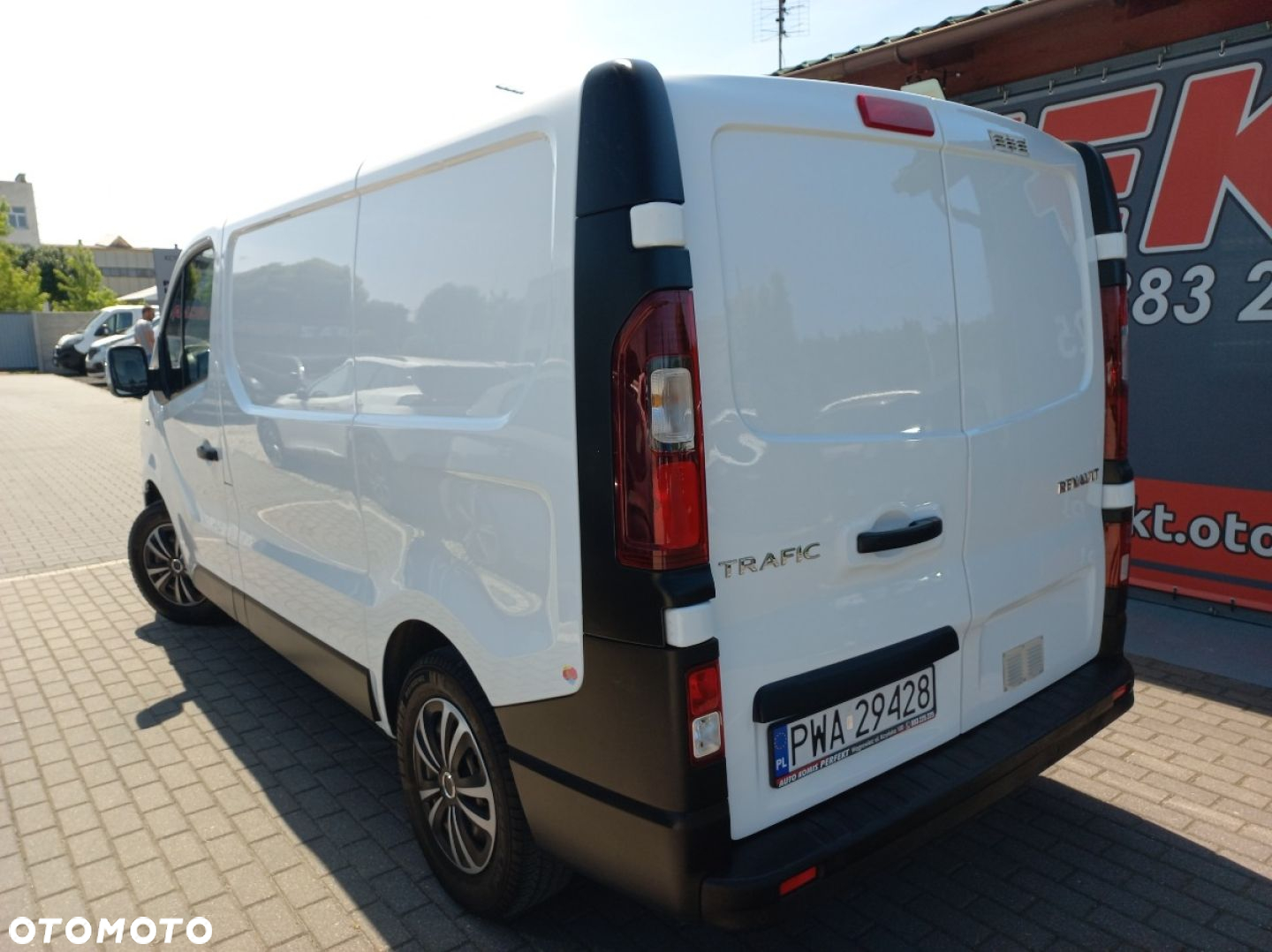 Renault TRAFIC - 6