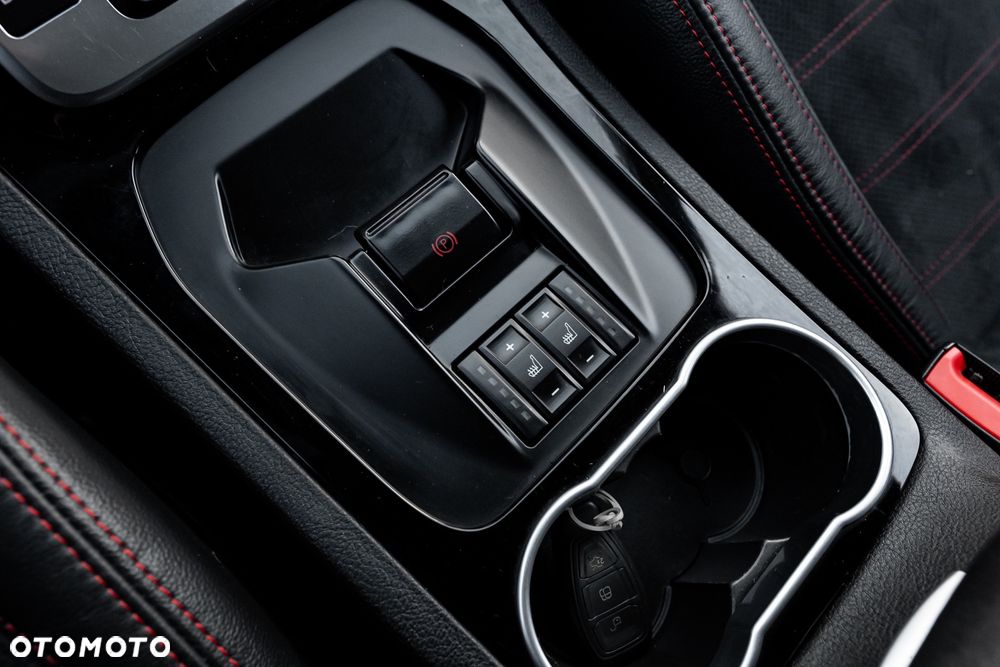 Ford S-Max 2.2 TDCi DPF Durashift-6-tronic Titanium - 35