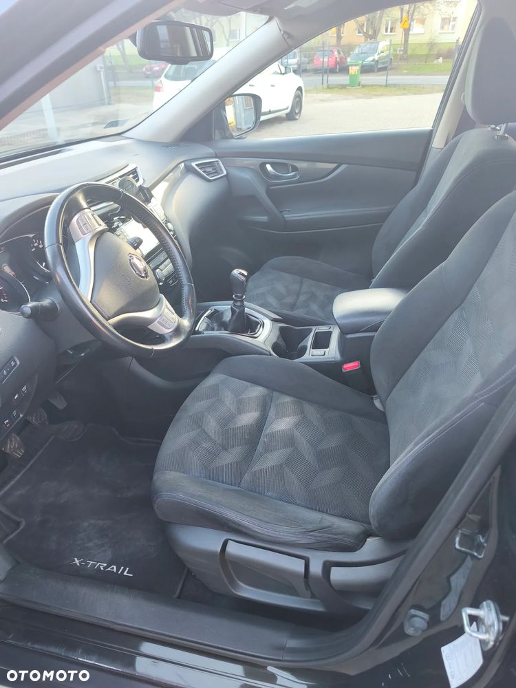 Nissan X-Trail 1.6 DIG-T N-Vision 2WD - 11