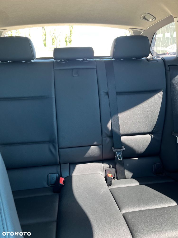 BMW Seria 3 316d - 24