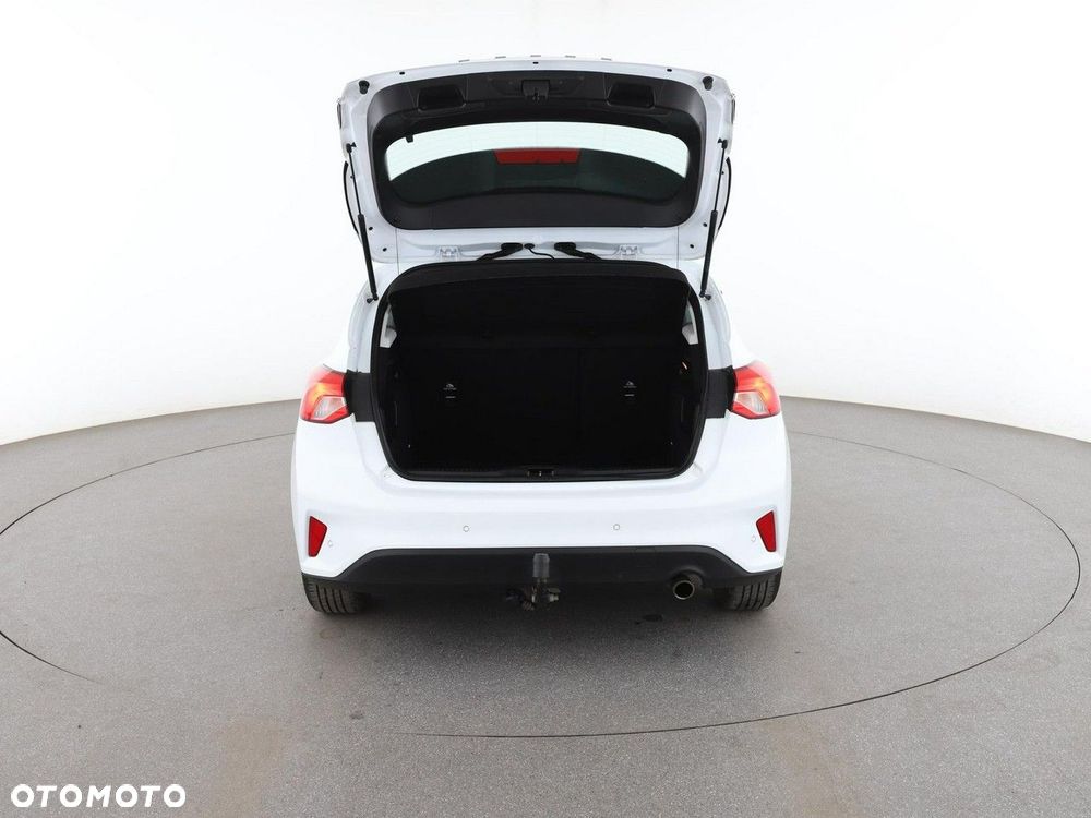 Ford Focus - 19