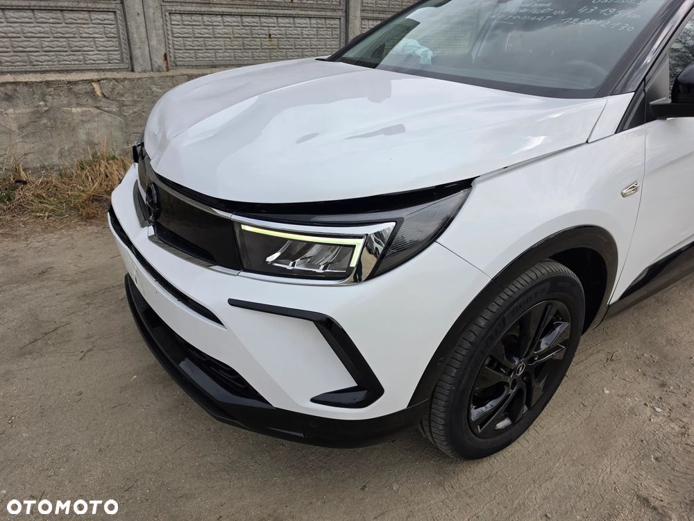 Opel Grandland 1.2 DI Automatik Elegance - 24