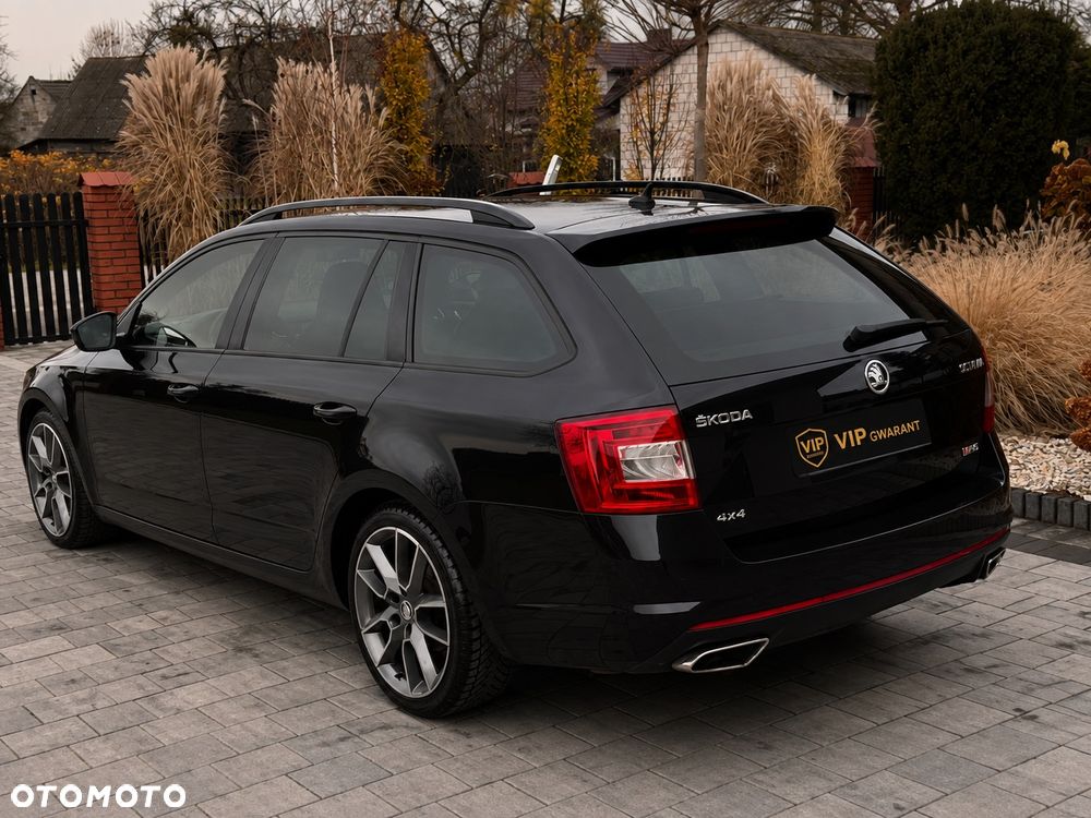 Skoda Octavia 2.0 TDI 4x4 DSG RS - 6
