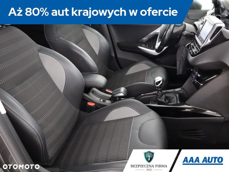 Peugeot 2008 - 11