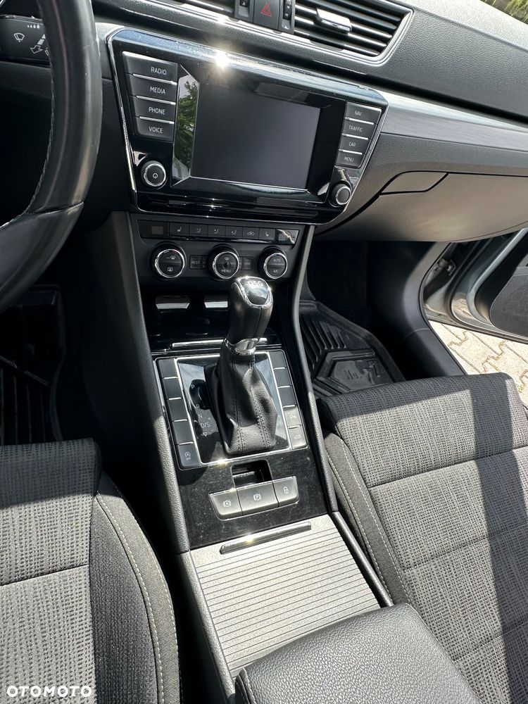 Skoda Superb 2.0 TDI Active DSG - 12