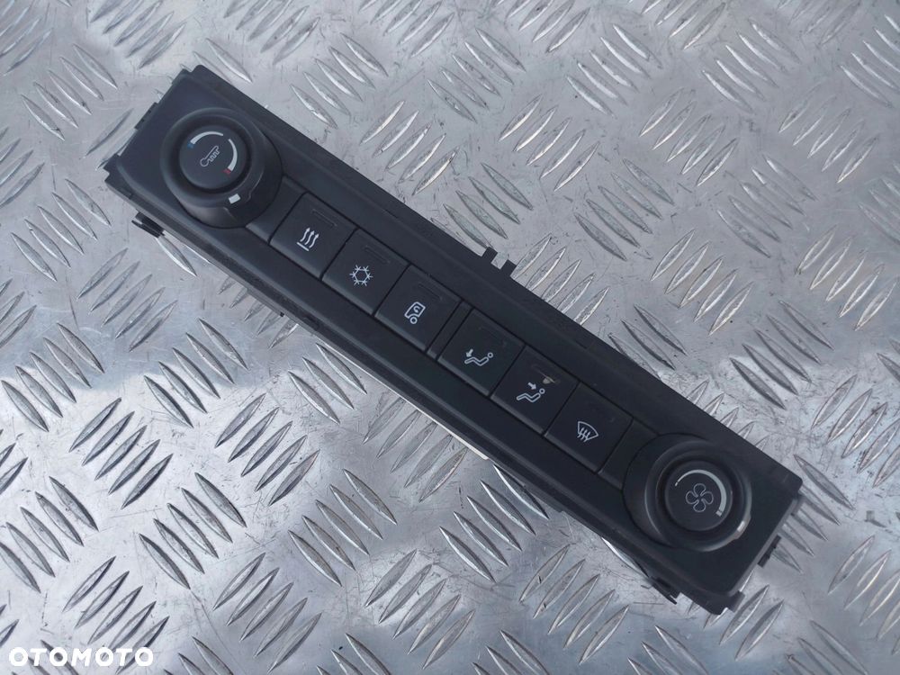 PANEL OGRZEWANIA KLIMATYZACJI SCANIA NTG - 3