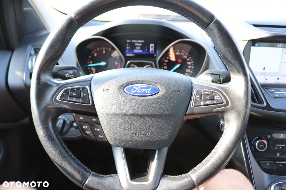 Ford Kuga 2.0 TDCi 2x4 Business Edition - 35