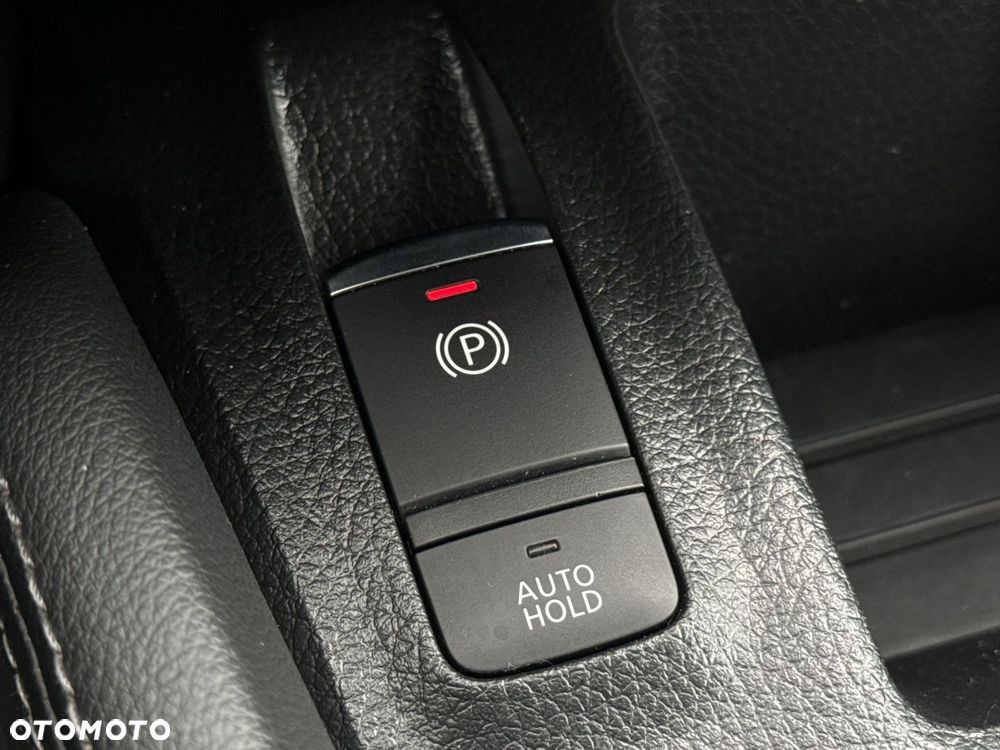 Nissan Qashqai 1.6 DIG-T N-Connecta - 20