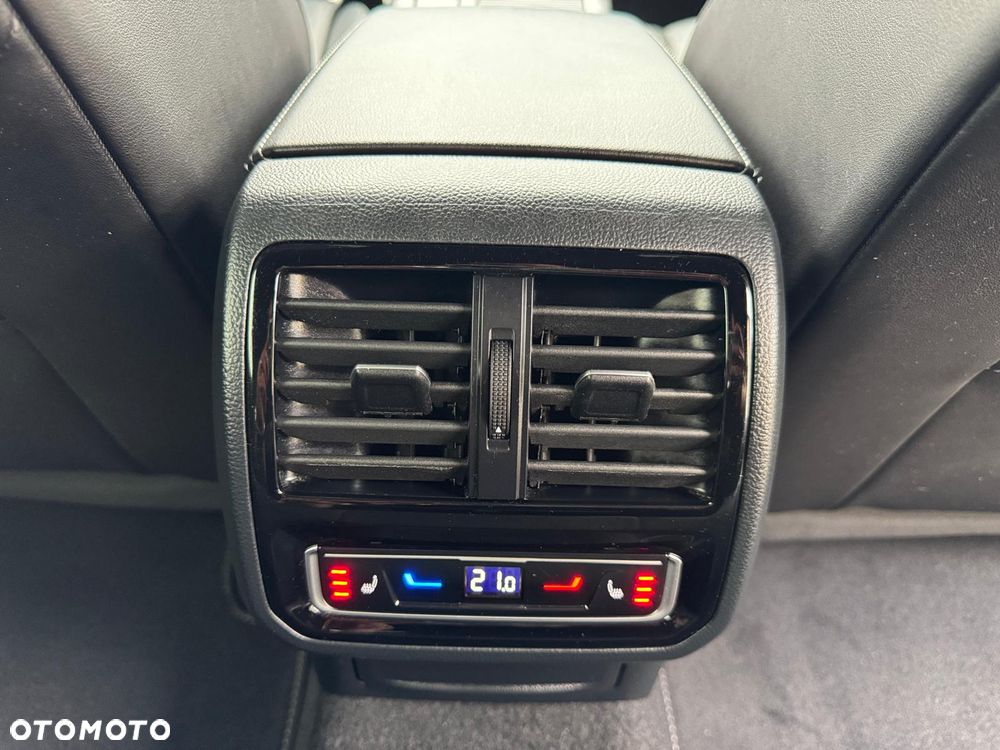 Volkswagen Arteon 2.0 TDI R-Line DSG - 37