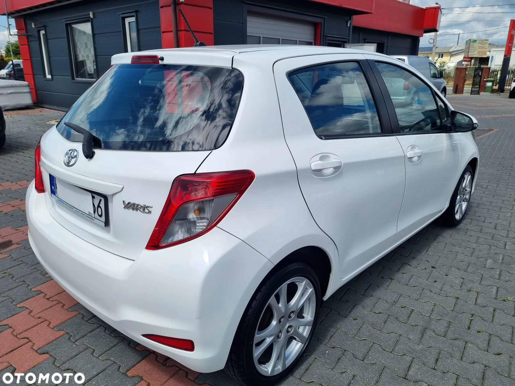 Toyota Yaris 1.0 Active - 7
