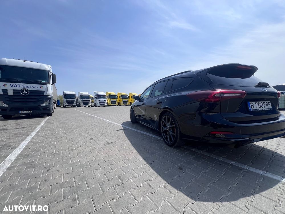 Ford Focus 2.3 EcoBoost S&S Aut. ST X - 3