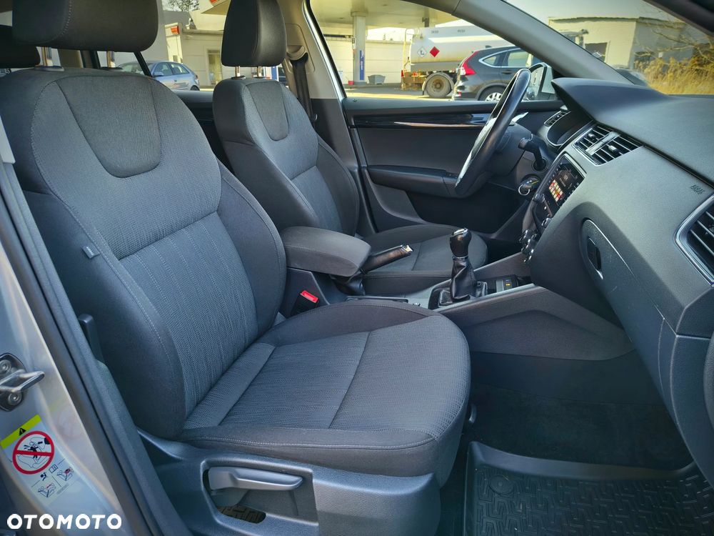 Skoda Octavia 2.0 TDI SCR Ambition - 7