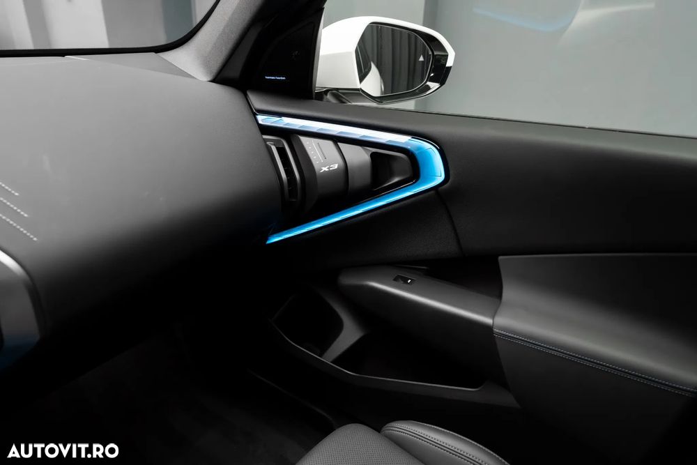 BMW X3 20 xDrive AT MHEV - 28