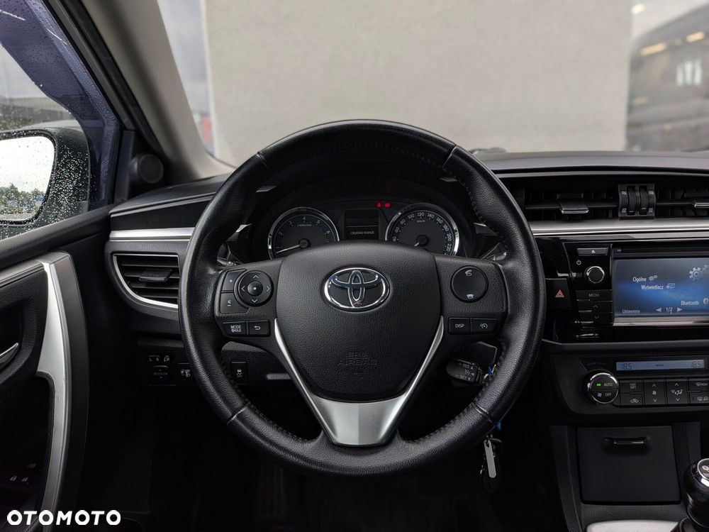 Toyota Corolla 1.6 Prestige - 17