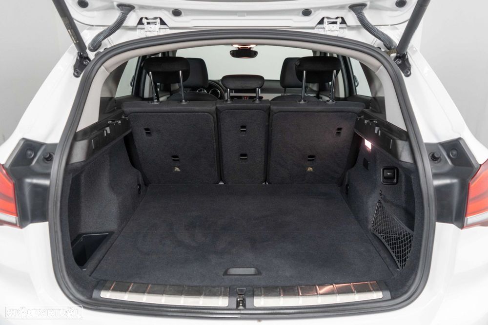 BMW X1 25 e xDrive Corporate Edition - 14