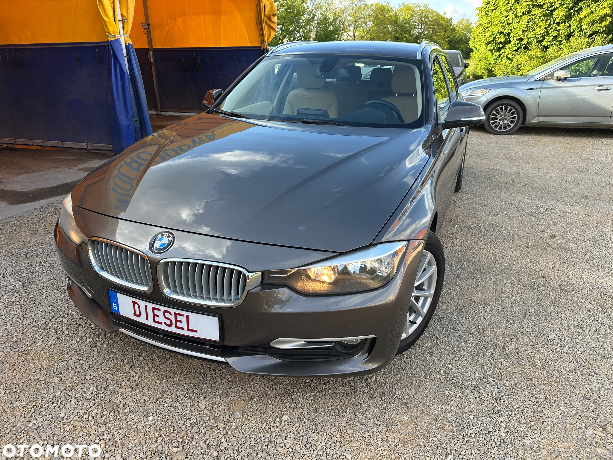 BMW Seria 3 318d DPF Touring Edition Exclusive - 2