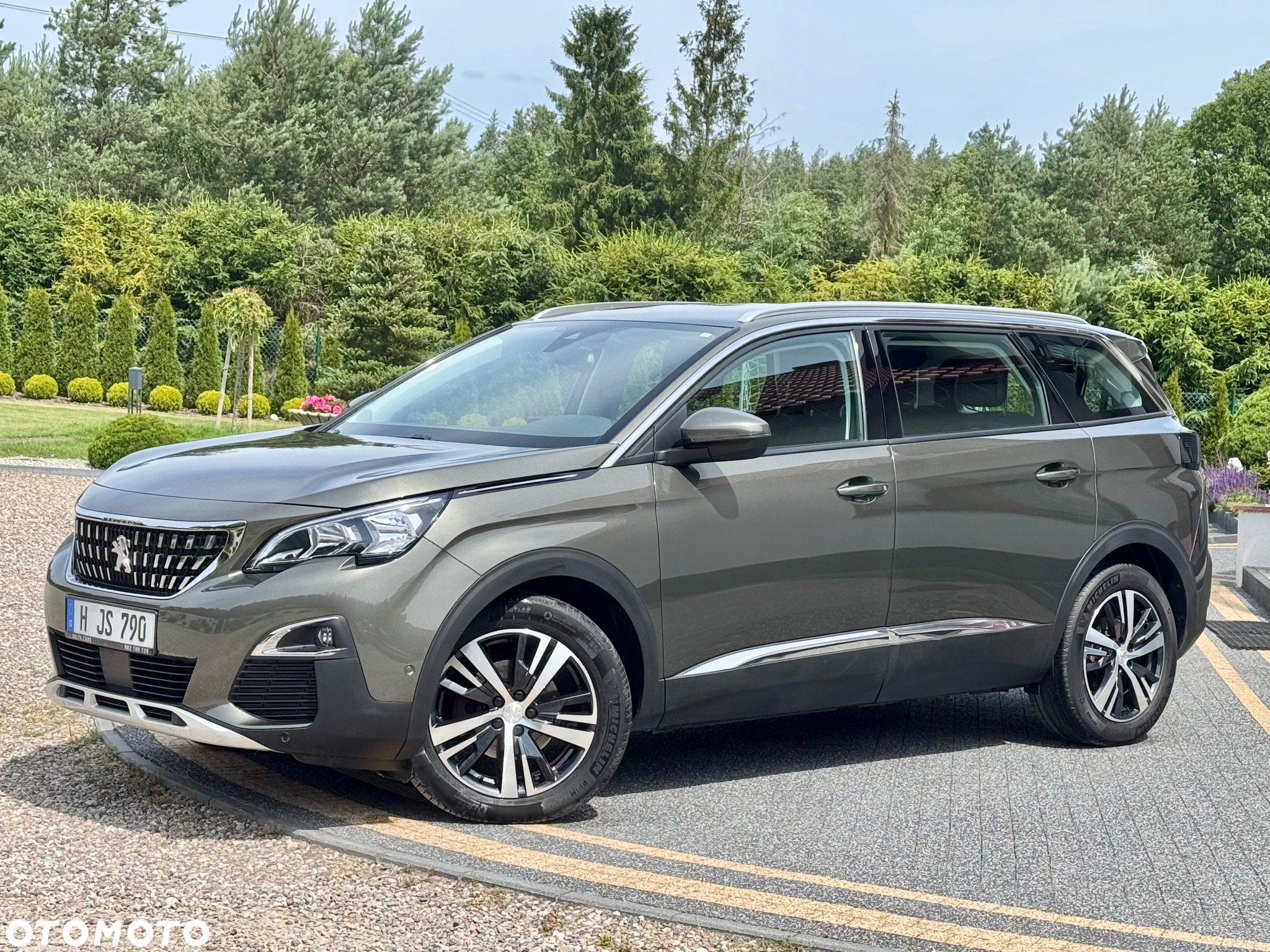Peugeot 5008 1.5 BlueHDi Allure S&S EAT8 - 17