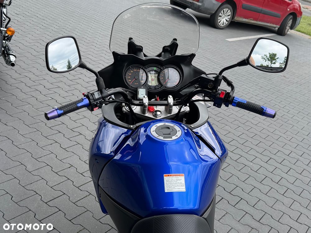 Suzuki V-STROM - 23