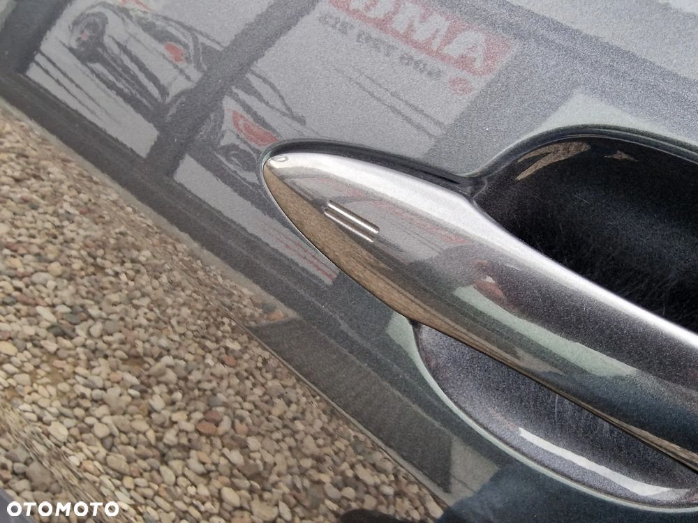 Toyota Yaris Hybrid 1.5 Comfort - 31