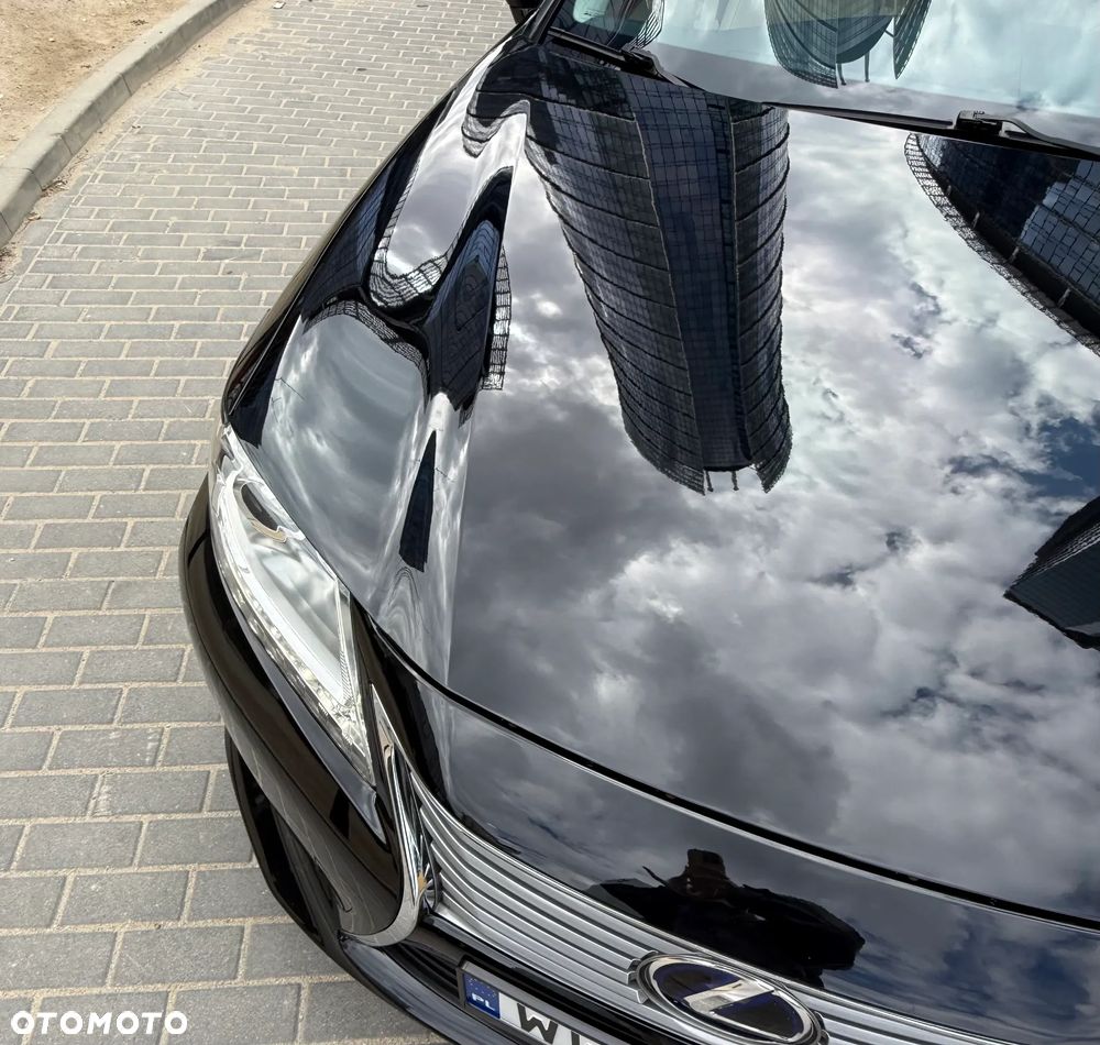 Lexus ES - 11