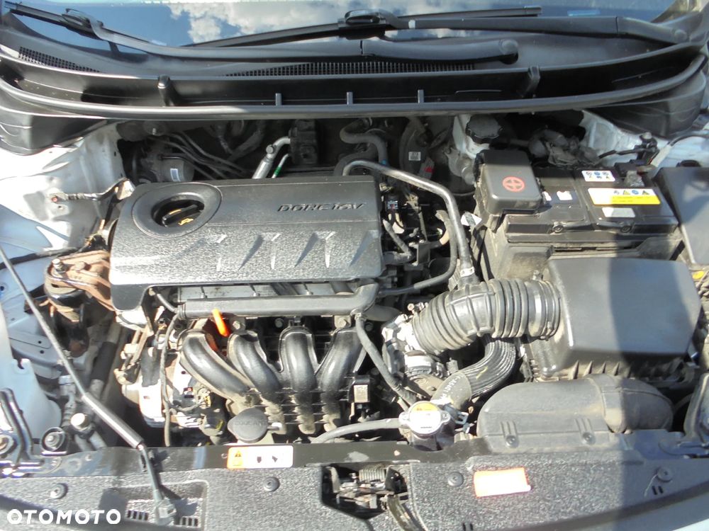 Hyundai i30 1.4 Comfort - 27