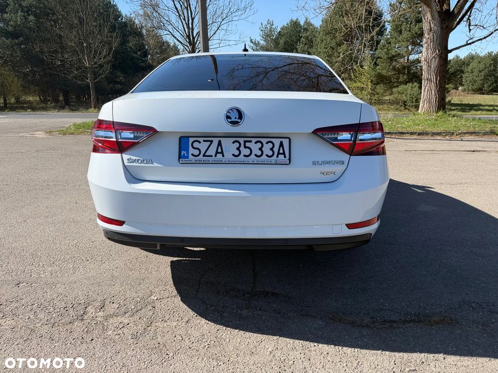 Skoda Superb 2.0 TDI 4x4 Ambition DSG - 5