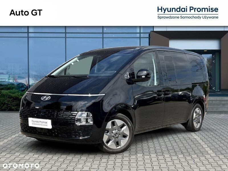 Hyundai Staria 1.6 T-GDI HEV Smart VIP - 2