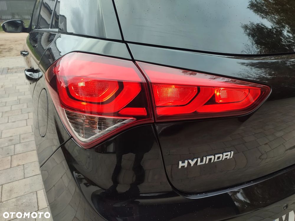 Hyundai i20 1.25 Wersja Jubileuszowa - 11