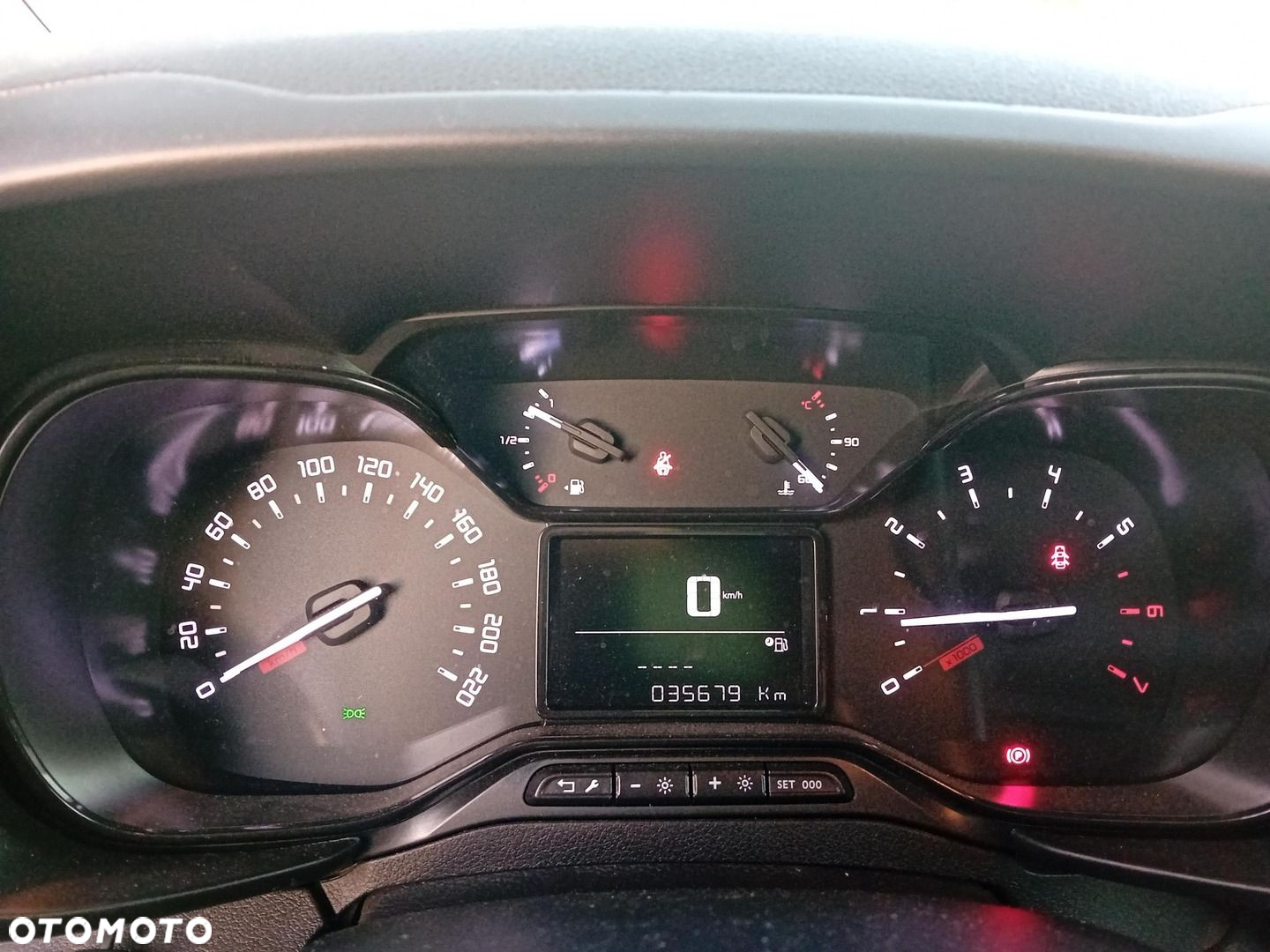 Toyota PROACE CITY - 12