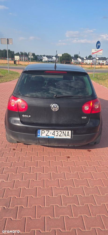 Volkswagen Golf 1.9 TDI Trendline - 4