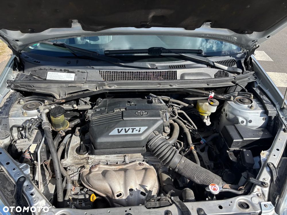 Toyota RAV4 2.0 VVT-i Prestige - 23