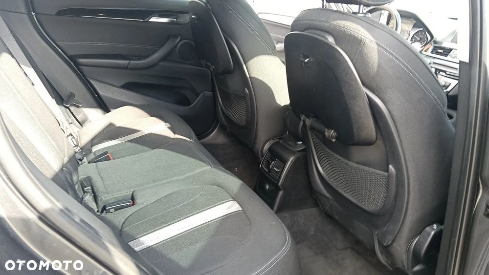BMW X1 xDrive18d Advantage sport - 22