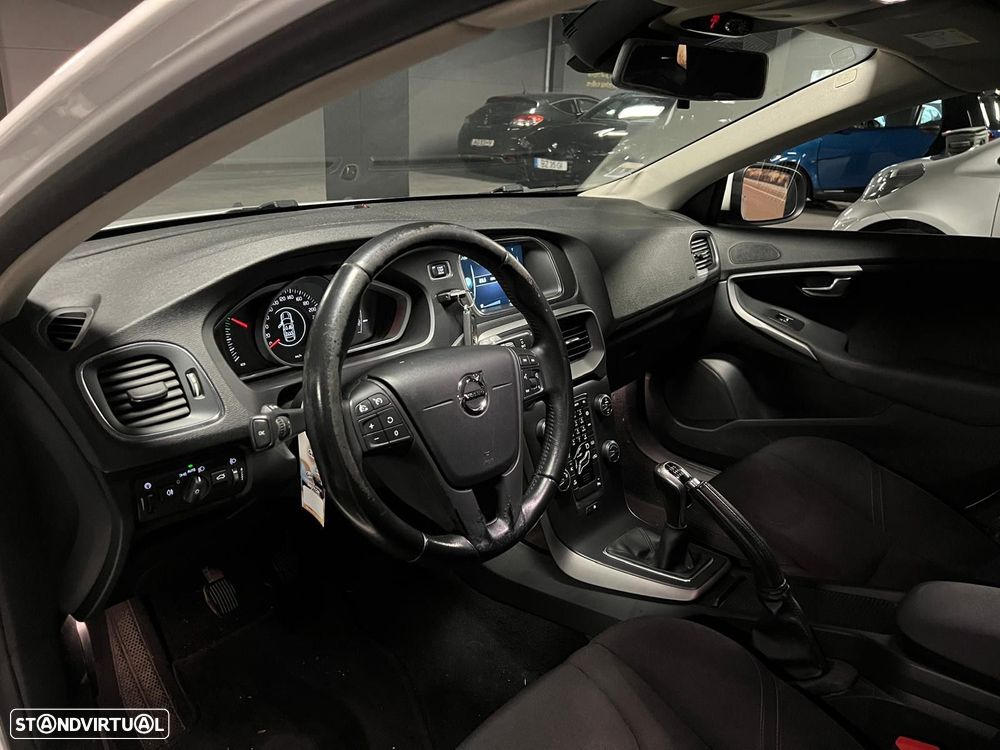 Volvo V40 1.6 D2 Kinetic Eco - 11