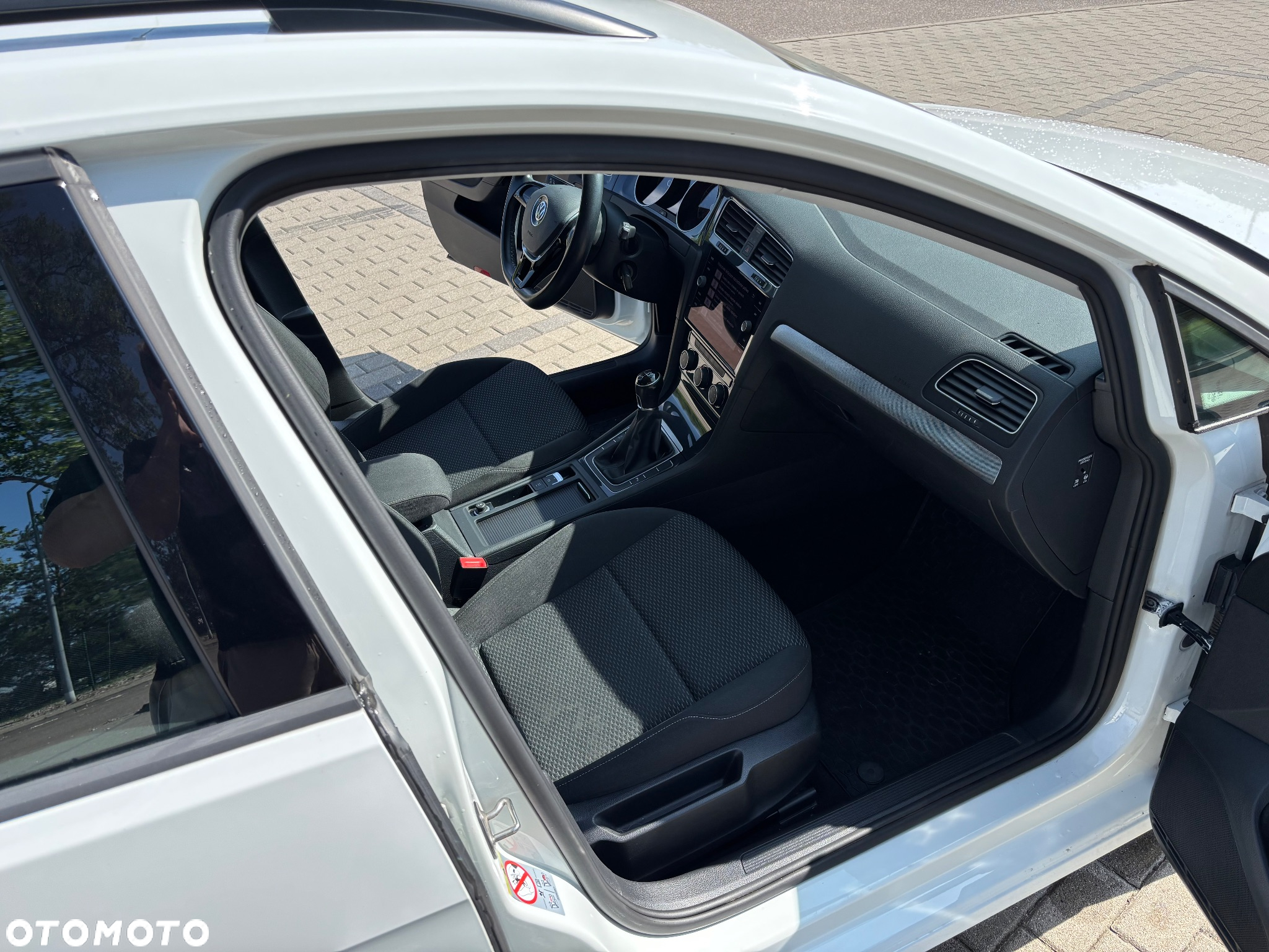 Volkswagen Golf VII 1.6 TDI BMT Trendline - 11