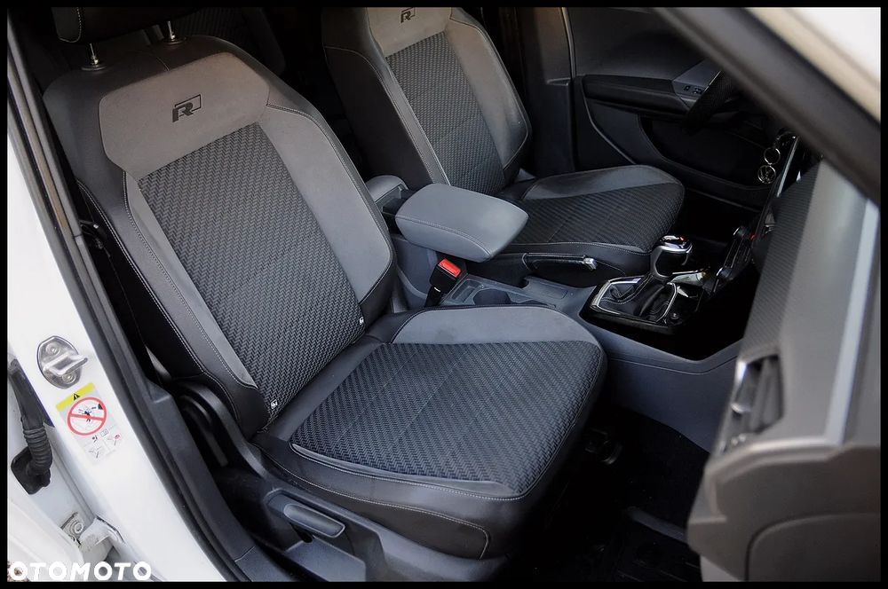 Volkswagen T-Cross 1.0 TSI OPF DSG R-Line - 27