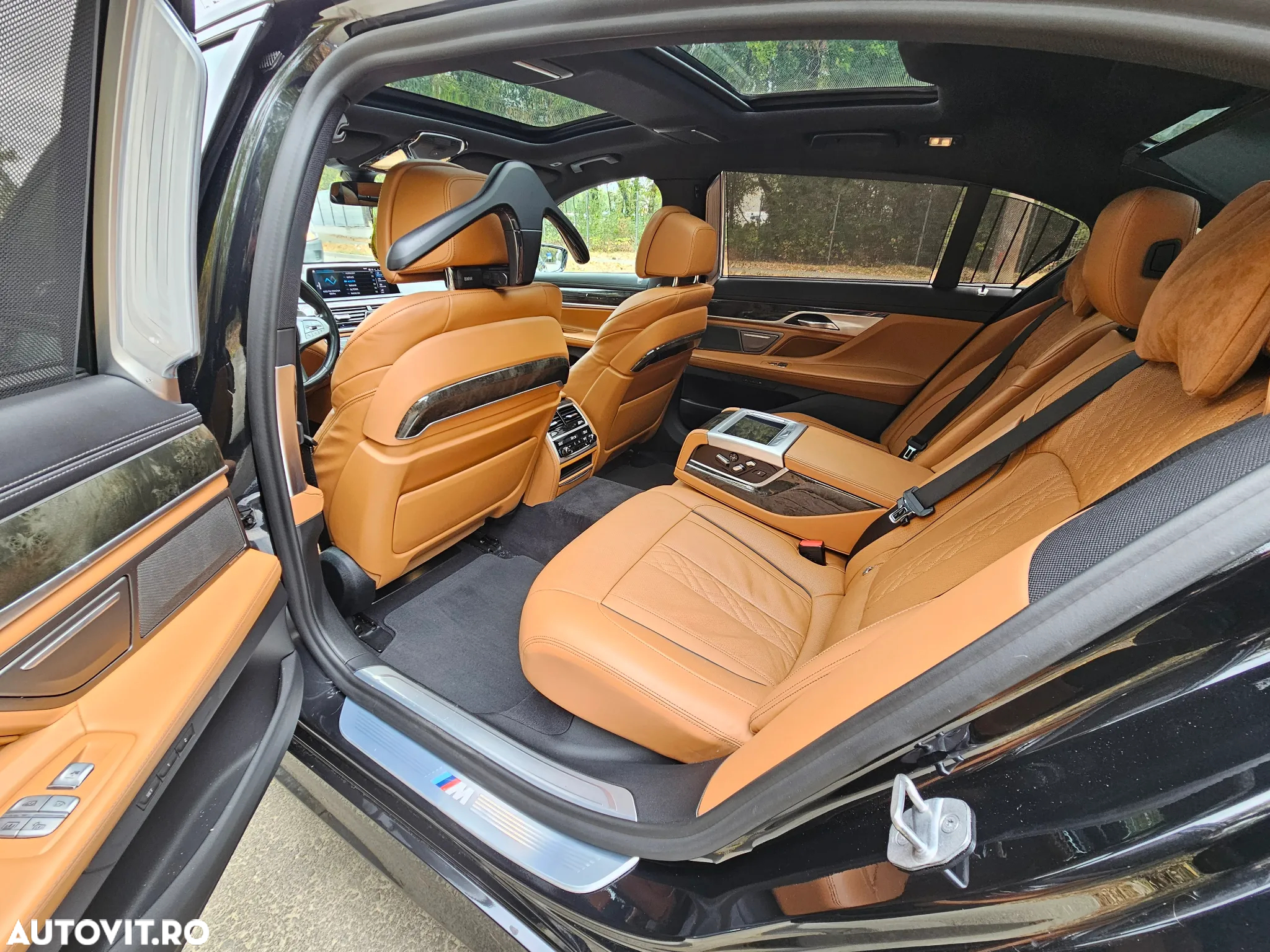 BMW Seria 7 745Le AT PHEV - 12