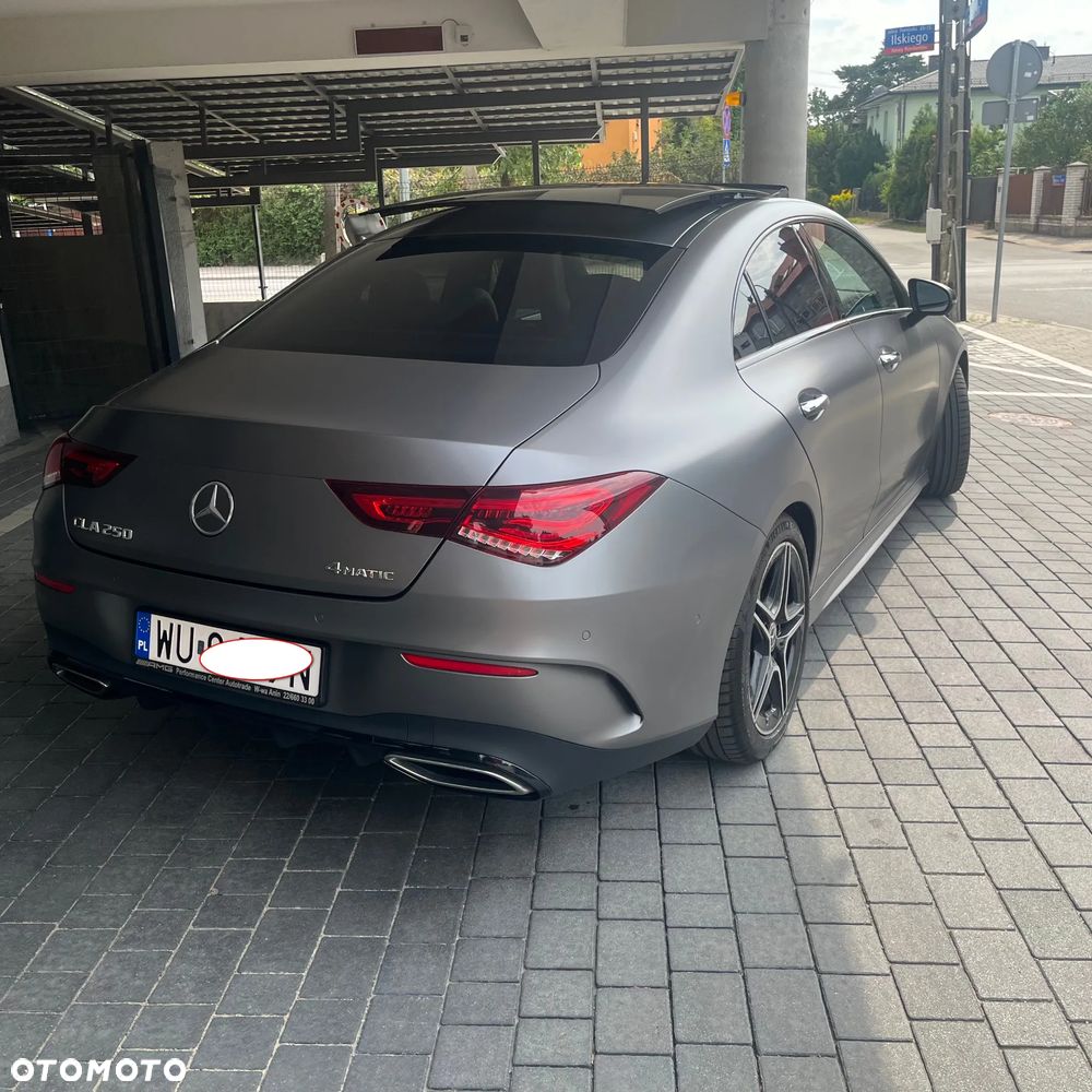 Mercedes-Benz CLA 250 4-Matic AMG Line 7G-DCT - 8