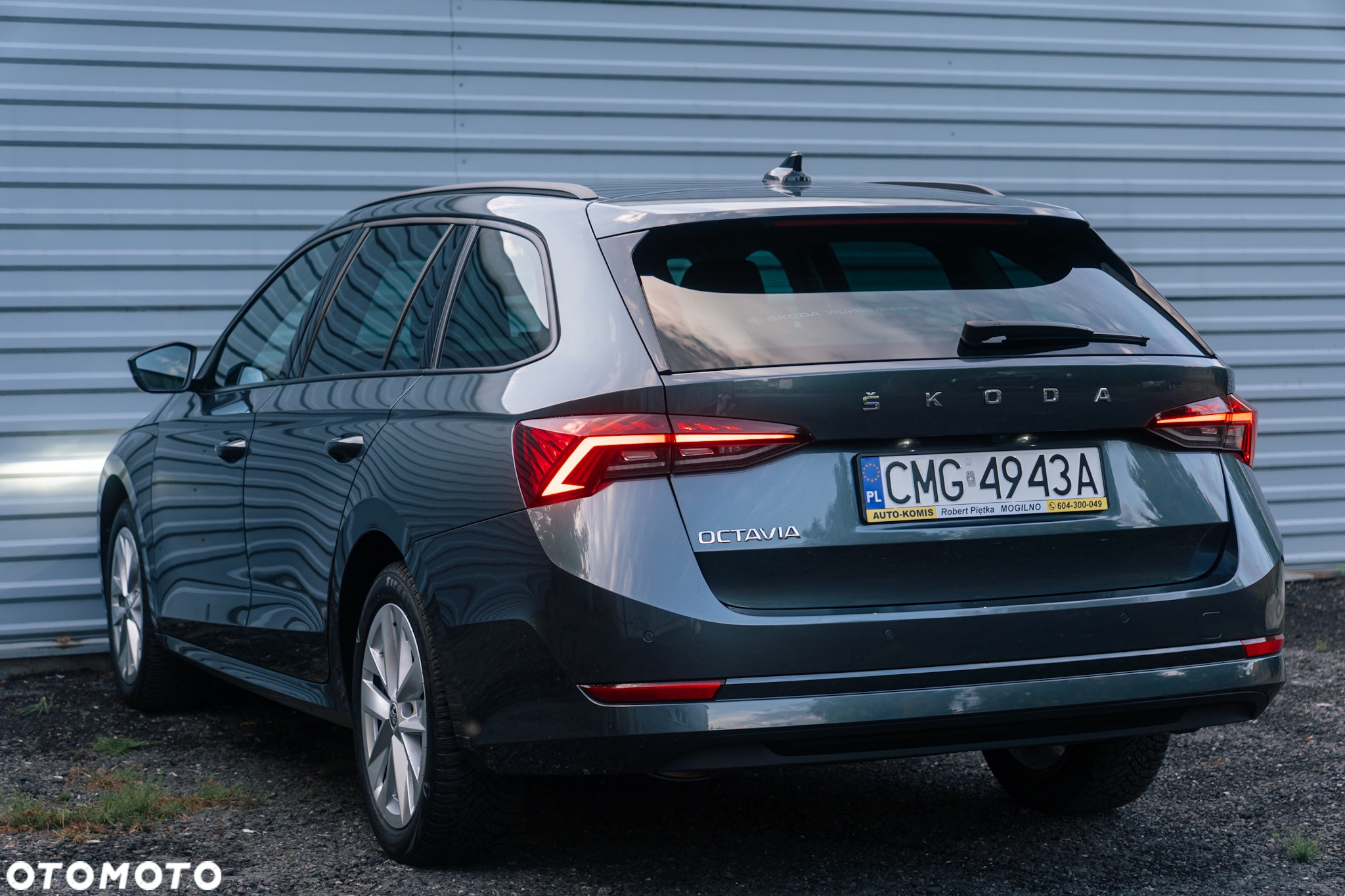 Skoda Octavia 2.0 TDI Ambition DSG - 6