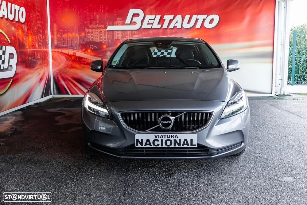 Volvo V40 2.0 D3 Momentum - 2