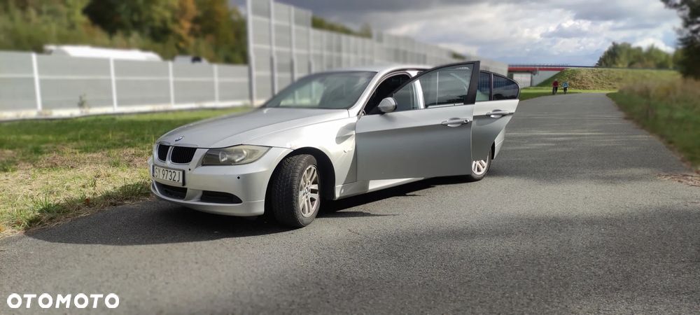 BMW Seria 3 - 1