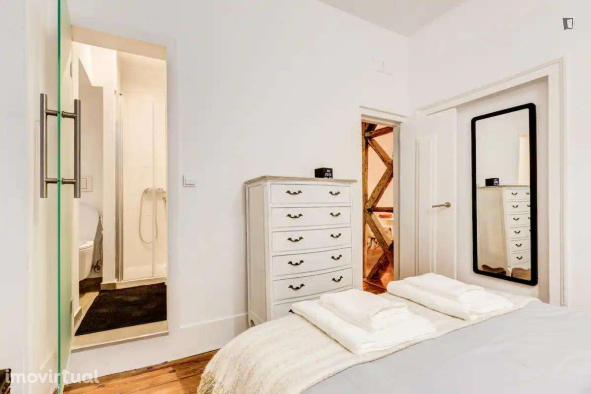 Apartamento com 3 quartos - localizado em Baixa Lisbon - Grande imagem: 3/19
