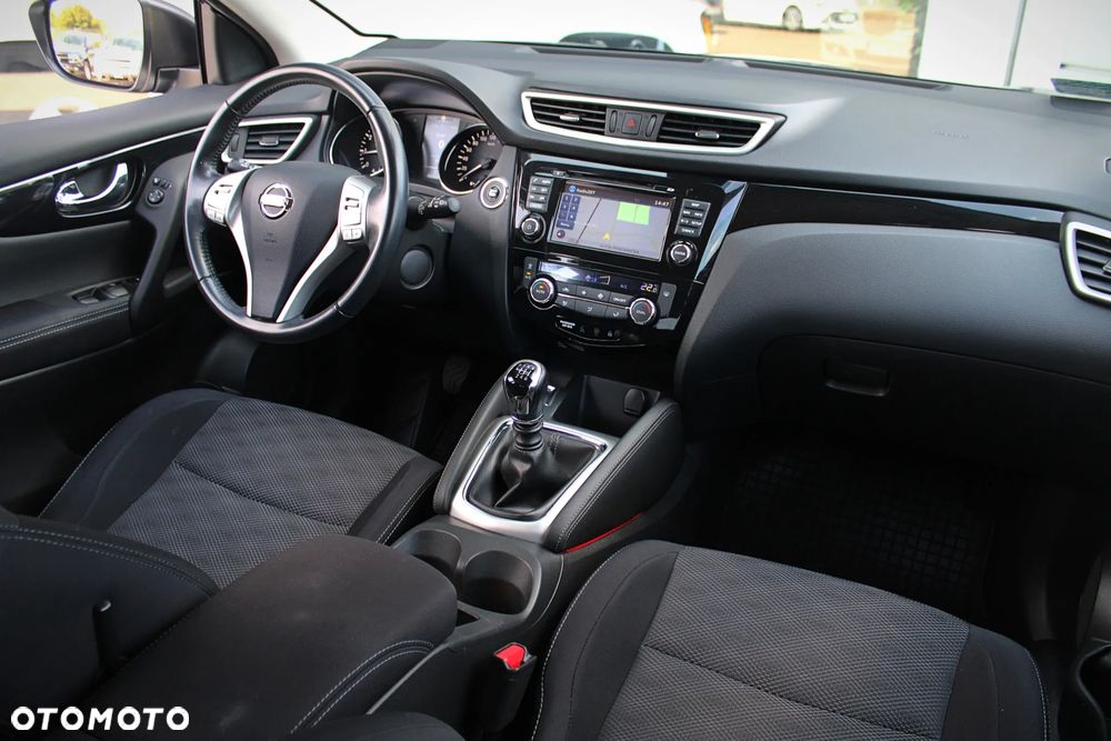 Nissan Qashqai 1.2 DIG-T N-Connecta - 5