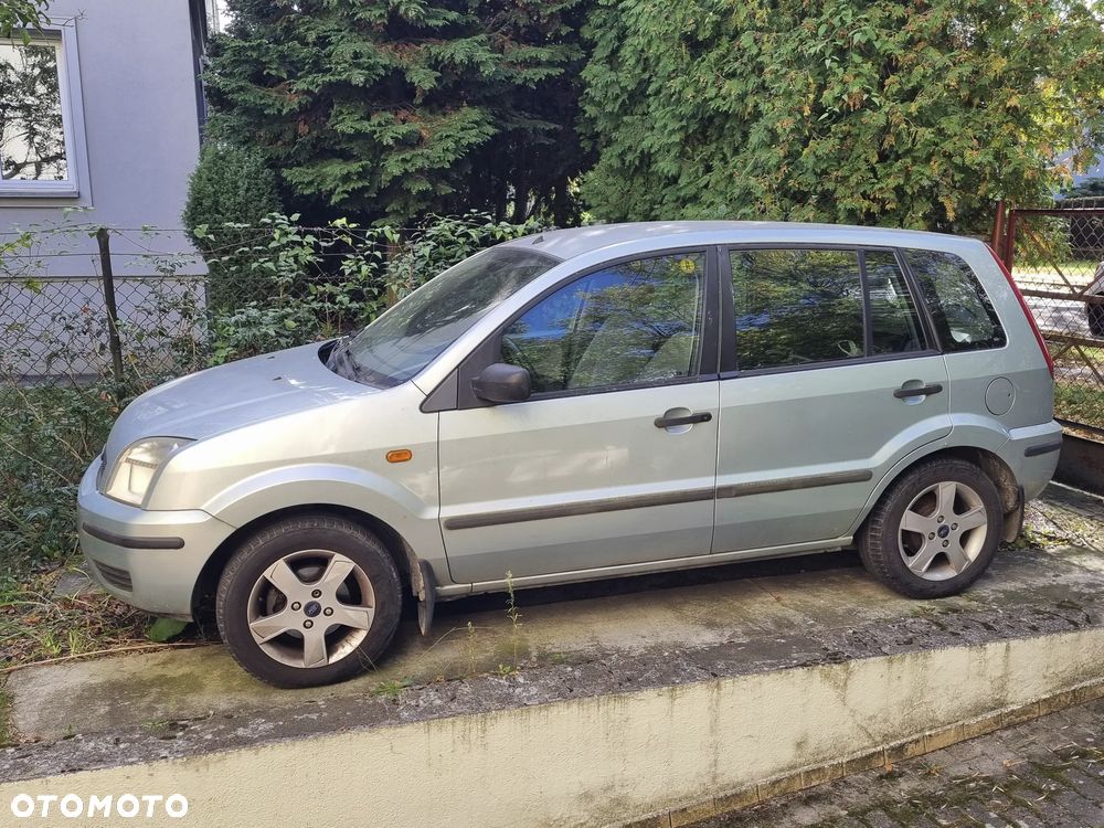 Ford Fusion 1.4 Ambiente - 1