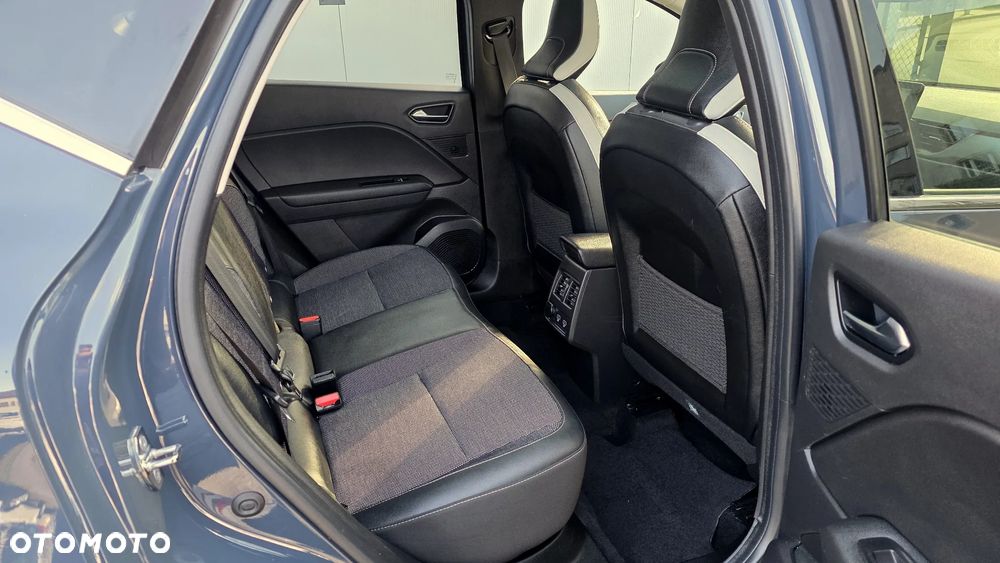 Renault Captur TCe 100 INTENS - 32