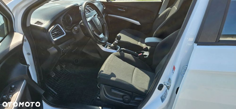 Suzuki SX4 S-Cross - 28