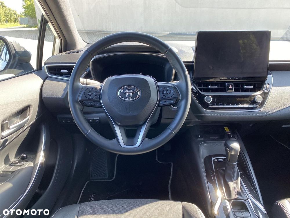 Toyota Corolla 1.8 Hybrid Style - 17